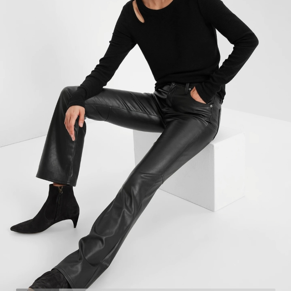 Long tall Gap Mid Rise Faux-Leather Baby Boot Jeans 29
